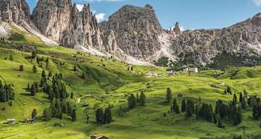 Alpenüberquerung: Grödner Joch in Südtirol