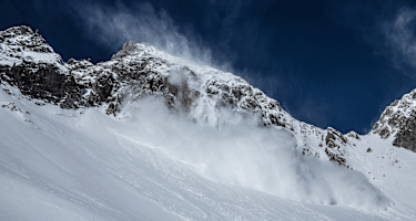 Der Wind ist der Baumeister der Lawine