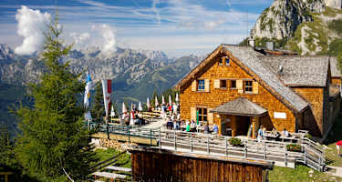 Die Erfurter Hütte im Rofangebirge (Tirol) 