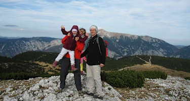 Wandern mit Kindern auf der Rax: Sabine Schlögl und Familie