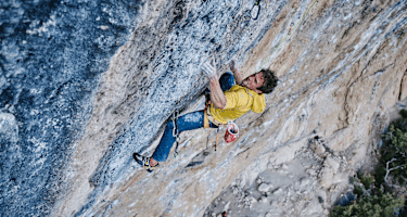 Roger Schaeli beim Klettern in Oliana in Spanien