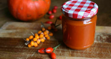 Superfood: Kürbis-Sanddorn-Hagebutte-Marmelade