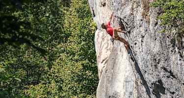 Von der Kletterhalle an den Fels: 7 Tipps für den Einstieg ins Outdoor-Klettern