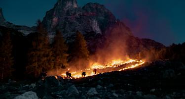 Sonnwendfeuer auf der Zugspitze