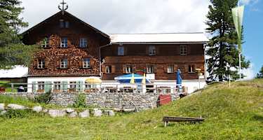 Das Gepatschhaus (1.928 m) liegt im hinteren Kaunertal in den Ötztaler Alpen