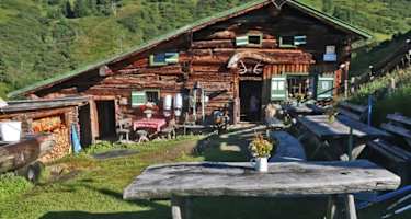 Die hoch über Dorfgastein, auf einer Seehöhe von 1.808 m liegt die&nbsp;Präau-Hochalm.