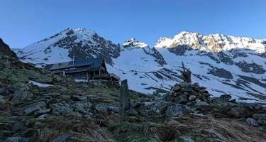 Die Kasseler Hütte in den Zillertaler Alpen