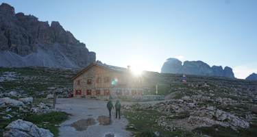 Lavaredohütte