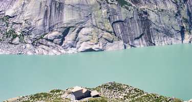 Albignahütte am Stausee