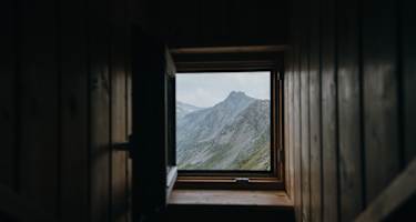 Blick aus dem Fenster der Hagener Hütte