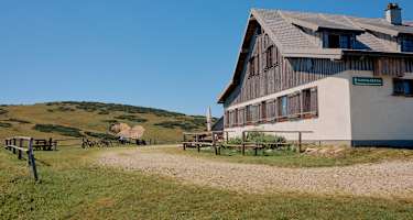 Die Lurgbauerhütte liegt auf 1.764m Höhe.