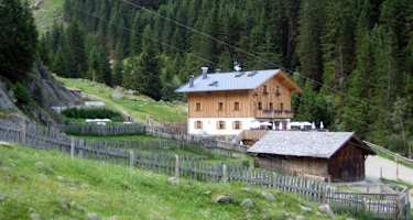 Das neue Schutzhaus Nasereit