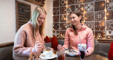 Einkehren in Poli's Hütte in Gasse in der Leutasch