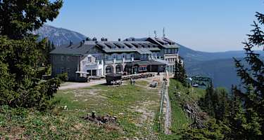 Berggasthof - Außenansicht Sommer