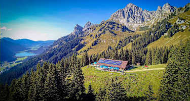 Die wunderschön gelegene Schneetalam