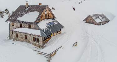 Pühringer-Hütte im Winter