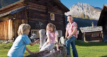 Wunderbare Etappenwanderung über den Jakobsweg Graubünden.