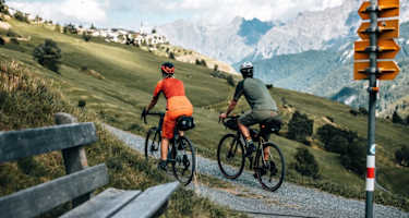 Anstieg nach Guarda im Unterengadin