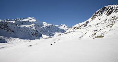 Monte Cevedale (3.769 m) und vorgelagerte Zufallspitzen, Martelltal, Südtirol