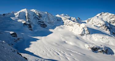 Persgletscher mit Piz Palue, Bellavistagruppe und Piz Bernina mit Biancograt (v. l. n. r.).