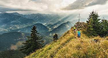 Der Weg zum Spitzplaneck ist gut zu gehen und bietet einen grandiosen Ausblick.