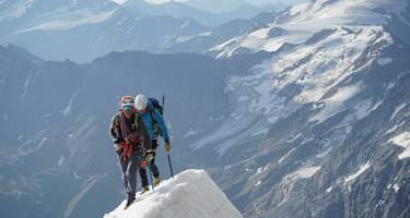 Ausgesetztes Schneefeld bei guten Bedingungen