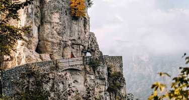 Albtraufgänger - die erste Etappe führt an der Burgruine Reussenstein vorbei.