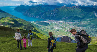 Auf dem Gipfel des Monte Stivo