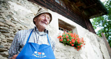 Südtiroler Bergbauer im Pfunderer Tal