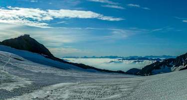 Querung auf dem Übeltalferner zum Becherhaus.