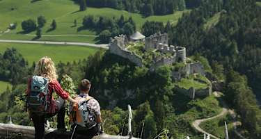 Blick auf die Burgruine