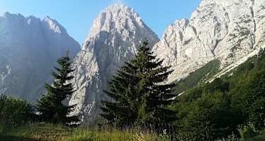 Forca Nuviernulis (re.), C. Dai Gjai und C. Della Sfinge