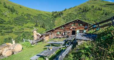 Die idyllische Präau Alm