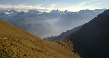 Blick Richtung Kandersteg und die Berner Alpen