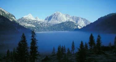 Der Funtensee im Morgennebel