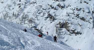 Gegen Ende des ersten Drittels wird es merklich flacher und in idealem Skitourengelände geht’s bis zum Rif. Vittorio Emanuele