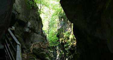 Licht und Dunkelheit ergeben eine schönes Schauspiel