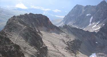 Herrliche Route entlang des Grates zum Piz Julier