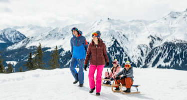 Schlitteln auf der Saaser Alp