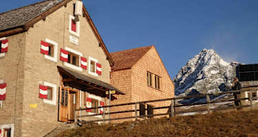 2017 erhielt die Salmhütte einen Zubau.