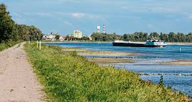 Am Rheinufer in Lauterbourg.