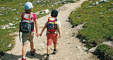 Problemloser, breiter Weg zum Gipfel des Strudelkopf.