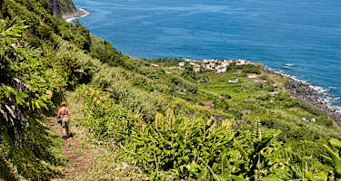 Abstieg nach Fajã de João Dias.