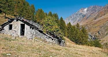 Manche Alp ist längst dem Verfall preisgegeben.