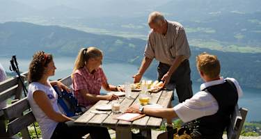 Wanderrast mit Aussicht...