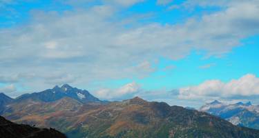 Ausblick von der Ascher Hütte Richtung Hoher Riffler