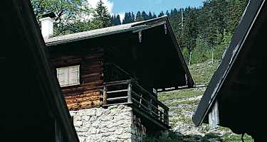 Der Sonnbergalm-Niederleger am Aufstieg zur Tegernseer Hütte.
