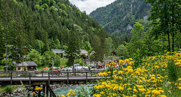 Camping, Spielstelle und Slalomstrecke auf der Salza