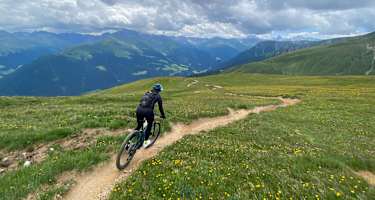 Flowige Trails am Chörbschhorn