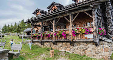 Das Anna-Schutzhaus unterhalb des Ederplan-Gipfels